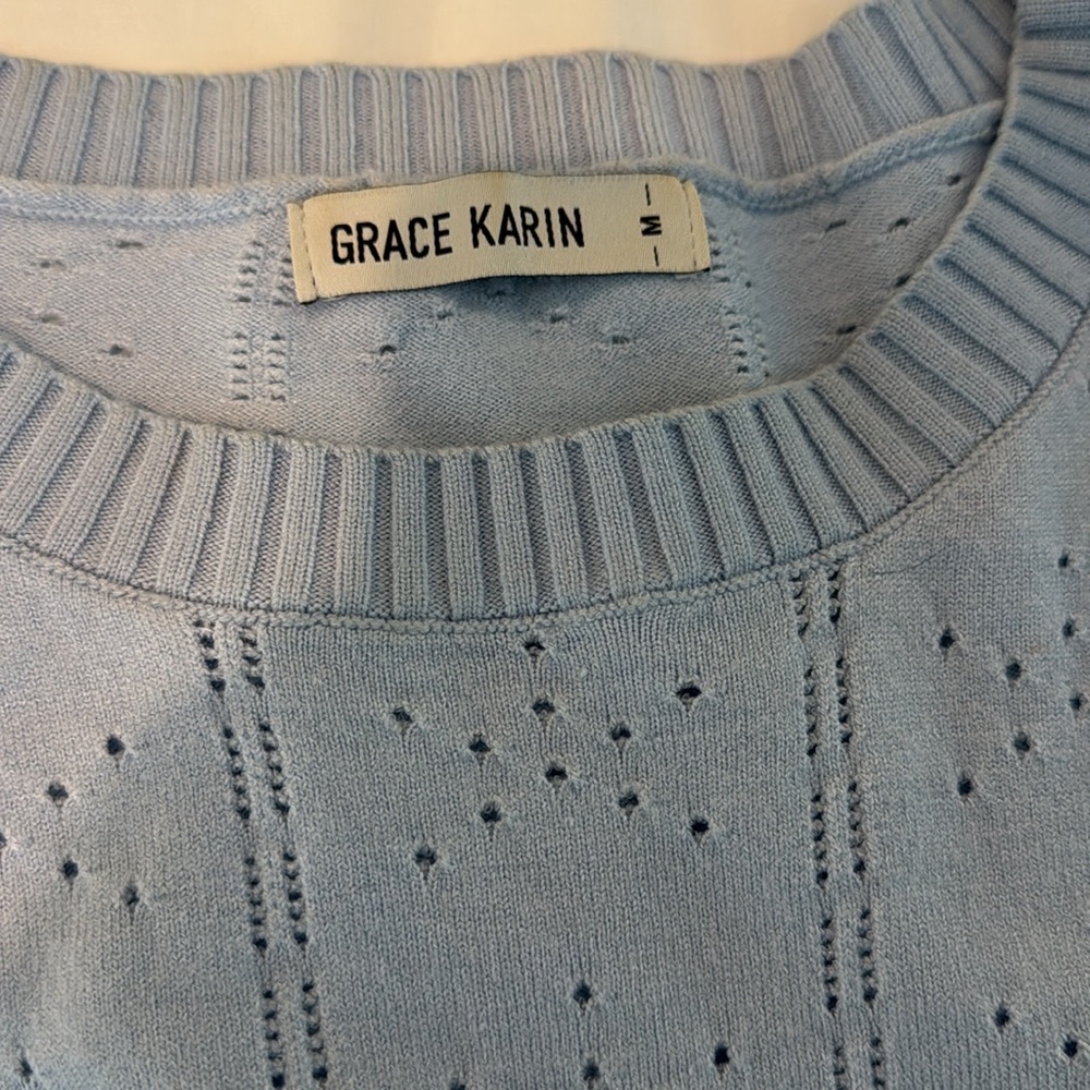 Grace Karin periwinkle sweater size medium